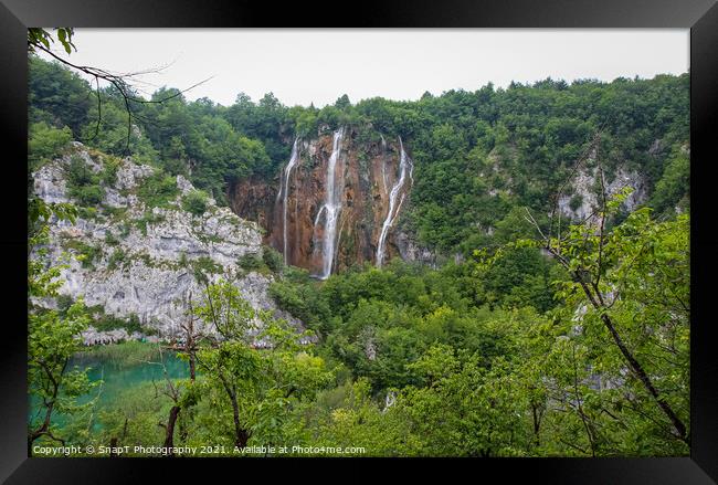 A large waterfall at a lake at Plitvice Lakes, UNESCO World Heritage Site, Framed Print by SnapT Photography