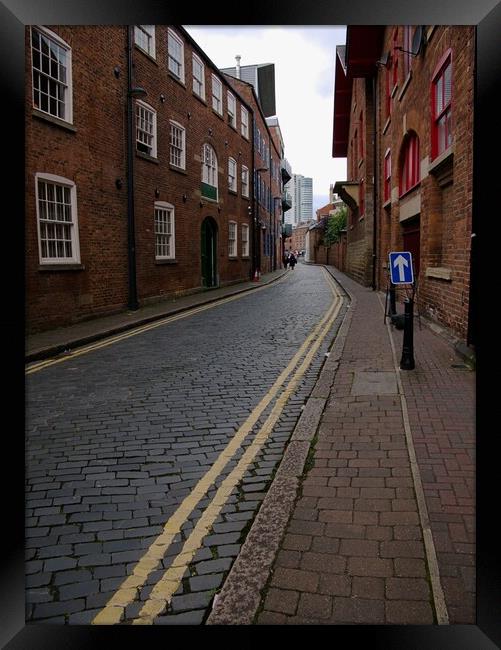 Narrow street in Leeds Framed Print by Roy Hinchliffe