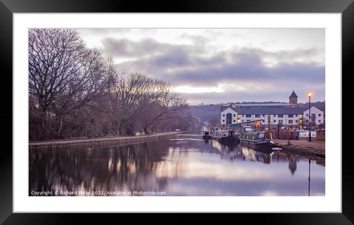 A calm morning on the Leeds - Liverpool canal Framed Mounted Print by Richard Perks