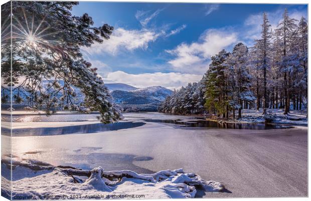 Winter on Loch en Eilein Canvas Print by Paul Smith
