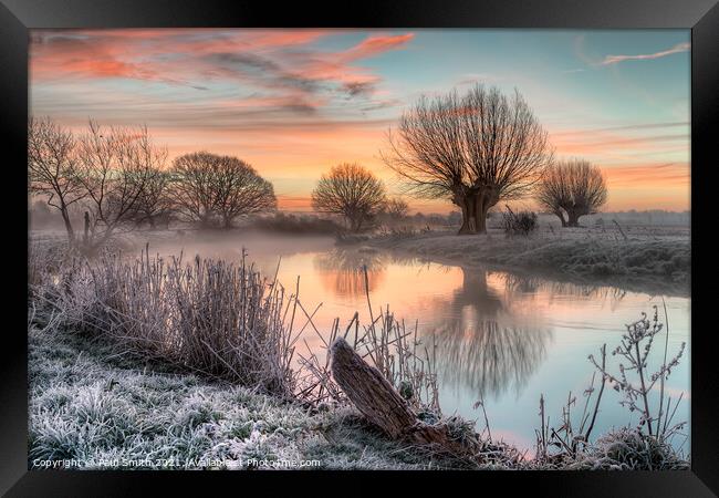 Misty Dawn on the River Stour Framed Print by Paul Smith