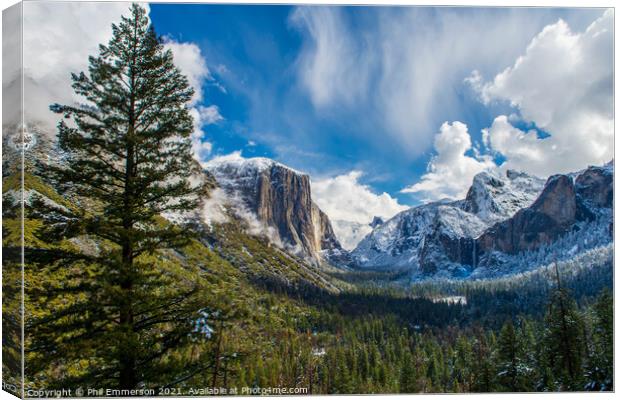 Tunnel View, Yosemite Canvas Print by Phil Emmerson