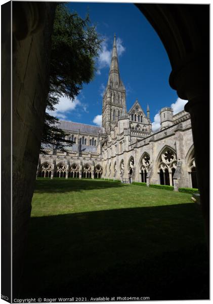 Salisbury Cathedral Canvas Print by Roger Worrall