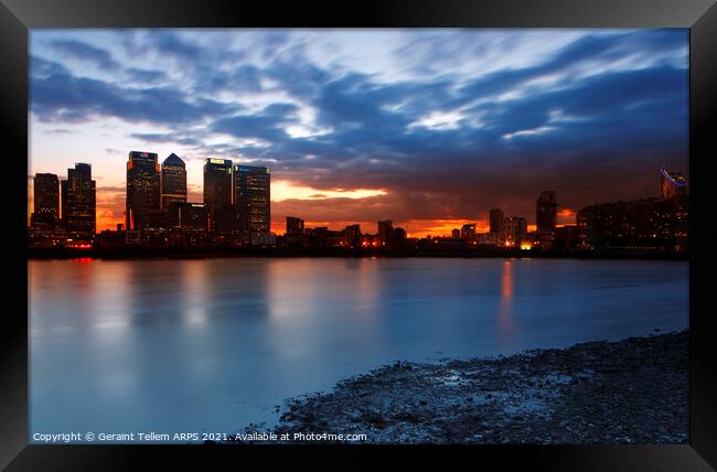 Summer twilight over Canary Wharf from Greenwich Peninsula, London, England, UK Framed Print by Geraint Tellem ARPS