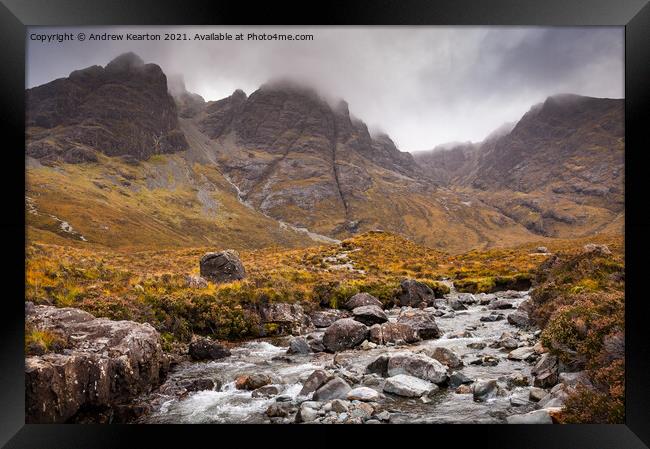 Mountainous scenery on the Isle of Skye, Scottish highlands Framed Print by Andrew Kearton