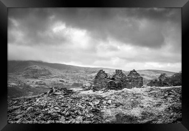 Abandoned Cottage Dinorwic Slate Quarry, Llanberis - Snowdonia National Park, Wales - Monochrome / Black and White Landscape Framed Print by Christine Smart