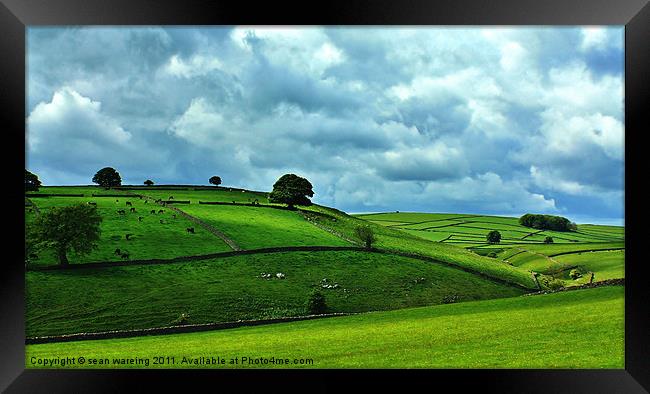 Derbyshire hills Framed Print by Sean Wareing