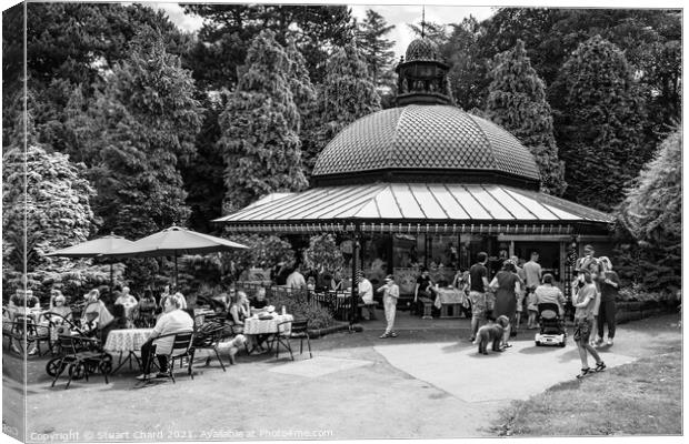 The valley Gardens Harrogate Canvas Print by Travel and Pixels 