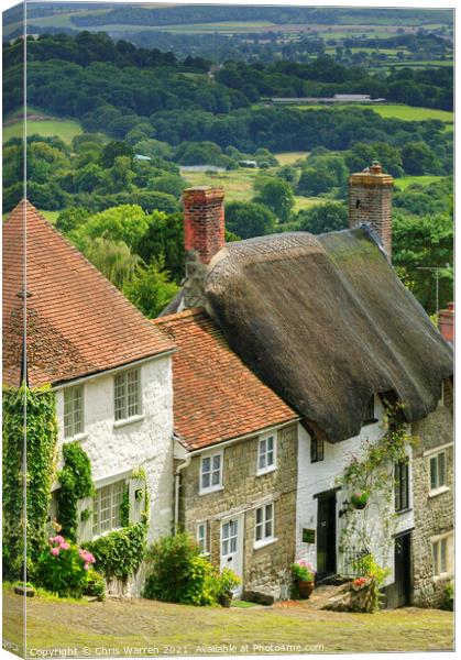 Cottages on Gold Hill Shaftesbury Dorset England Canvas Print by Chris Warren