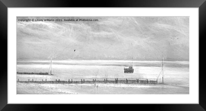 Hunstanton Beach Panorama Framed Mounted Print by Linsey Williams