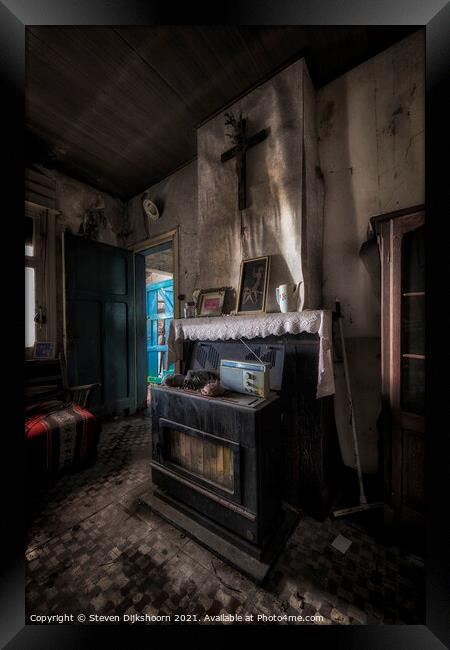 An abandoned little house with a fireplace Framed Print by Steven Dijkshoorn