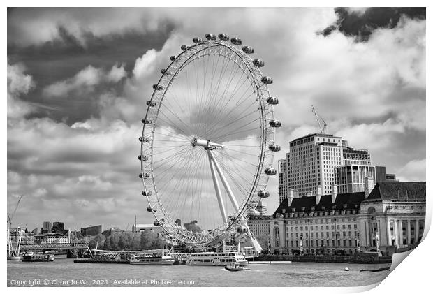 London Eye (black & white) Print by Chun Ju Wu