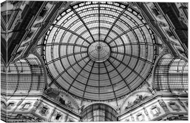 Glass dome of Galleria Vittorio Emanuele II in Milan (black & white) Canvas Print by Chun Ju Wu