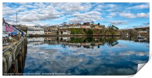 The town of Portree surrounds the harbour with reflections of the sky. Print by Richard Smith