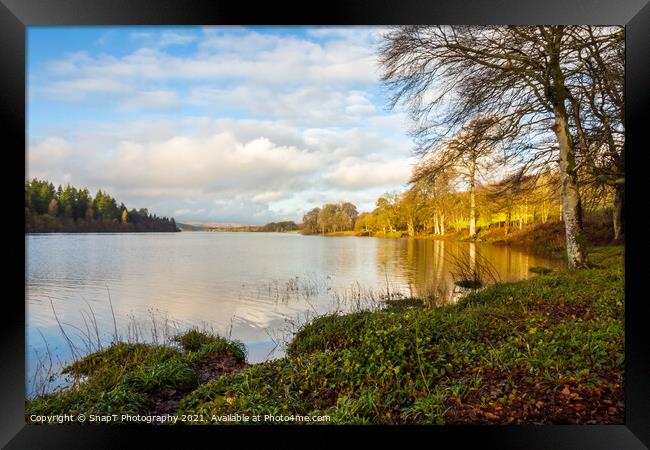 Winter sun over Loch Ken at Parton, Dumfries and Galloway, Scotland Framed Print by SnapT Photography