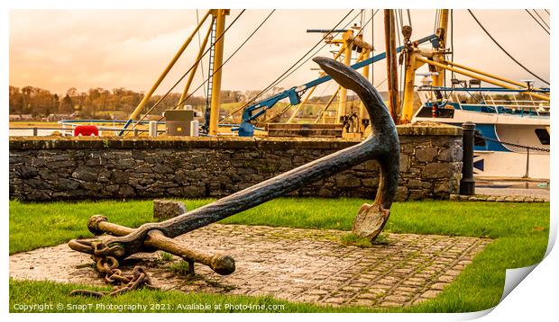 Large ship anchor displayed at Kirkcudbright harbour, Scotland Print by SnapT Photography