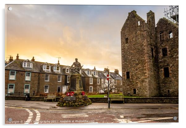 MacLellan's Castle and Kirkcudbright War Memorial on Castle Street Acrylic by SnapT Photography