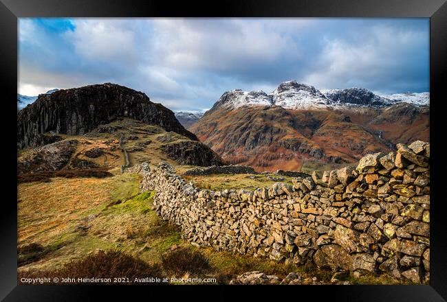 Langdale Wall in the Lake District. Framed Print by John Henderson