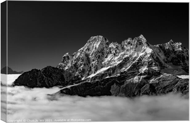 Snow mountains of Himalayas above clouds in Nepal (black & white) Canvas Print by Chun Ju Wu