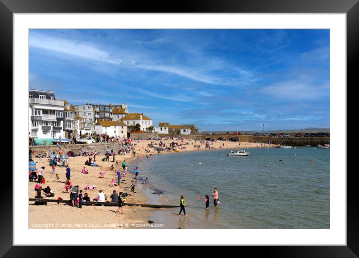 St Ives harbour beach in summer Framed Mounted Print by Brian Pierce