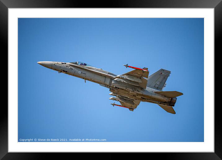 Boeing F18c Hornet Framed Mounted Print by Steve de Roeck
