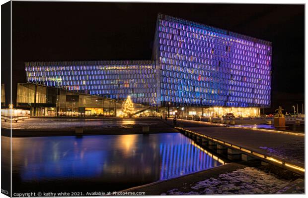 Harpa Concert Hall at night Canvas Print by kathy white
