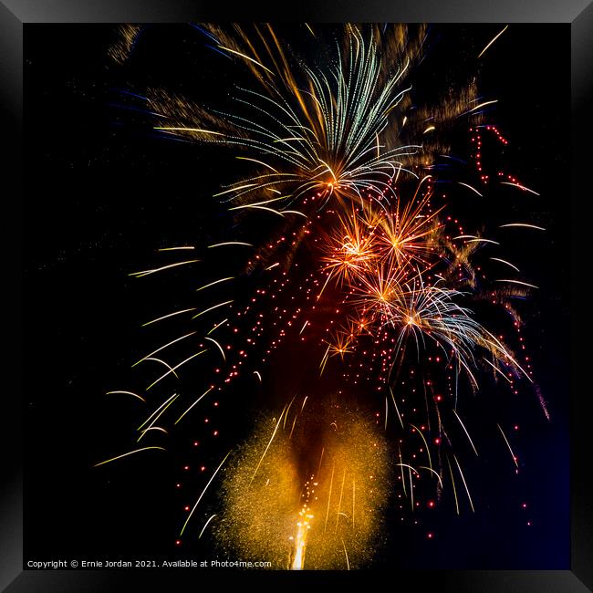 Fireworks 7138 Framed Print by Ernie Jordan