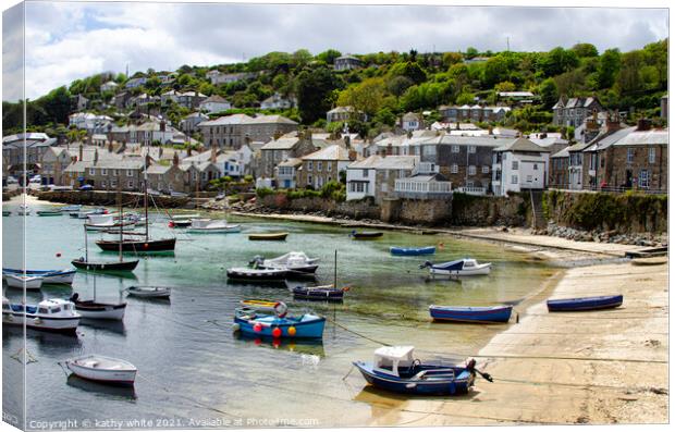 Mousehole, Cornwall south west Canvas Print by kathy white