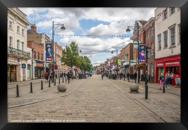 View down the High Street, High Wycombe Framed Print by Kevin Hellon