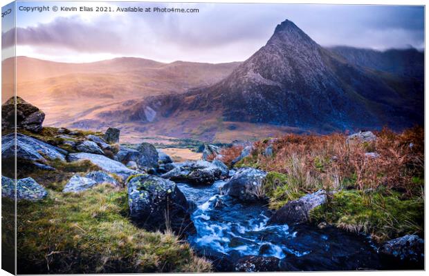 Tryfan Canvas Print by Kevin Elias
