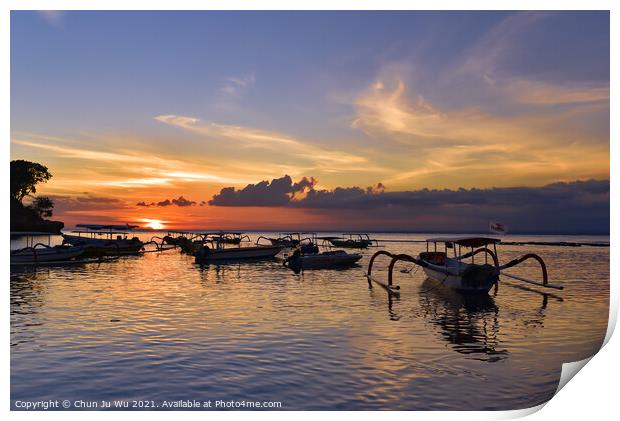 Sunset at Mushroom Beach with boats on the sea, Lembongan, Bali, Indonesia Print by Chun Ju Wu