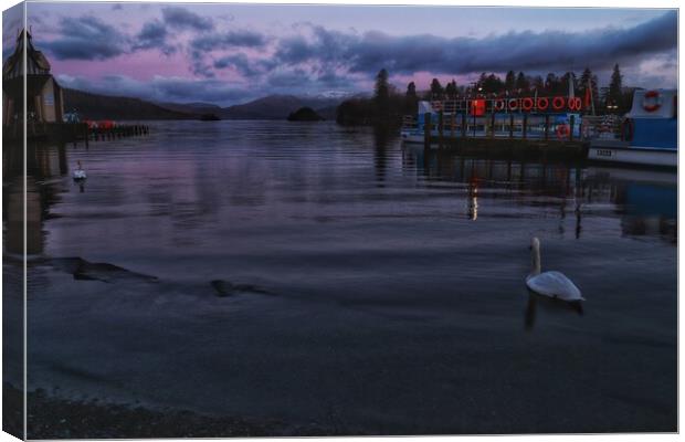 Sunrise at Bowness-on-Windermere  Canvas Print by Daryn Davies