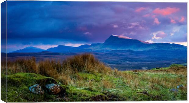 Sunset on the Trotternish peninsula Canvas Print by Bill Allsopp