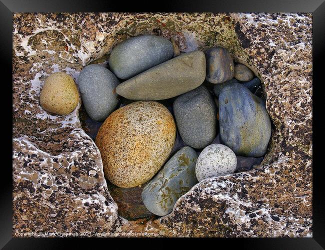 Trapped pebbles Framed Print by Photimageon UK