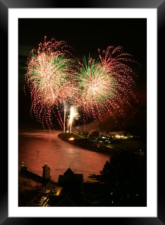 Mesmerizing Fireworks Display in Lynmouth North De Framed Mounted Print by graham young