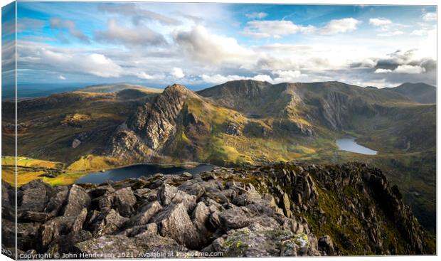 Tryfan and the Glyders Canvas Print by John Henderson