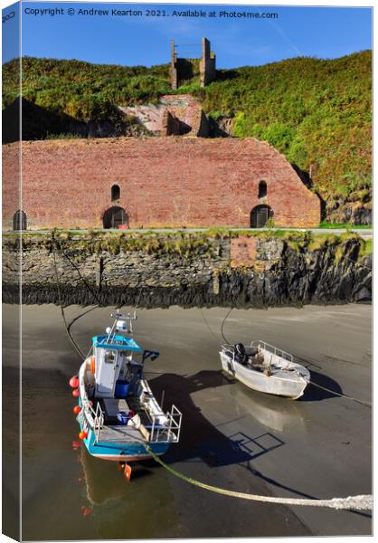 Porthgain harbour, Pembrokeshire, Wales Canvas Print by Andrew Kearton