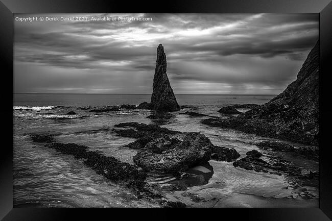 Cullen Beach, Moray (Mono) Framed Print by Derek Daniel