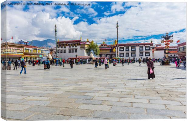 Barkhor Square, Lhasa, Tibet Canvas Print by colin chalkley