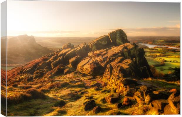 Striking Dawn over The Roaches Canvas Print by Kevin Elias