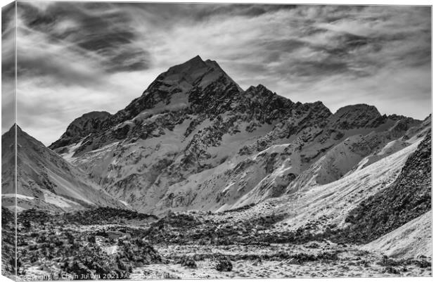 Mount Cook and Hooker Glacier, end of Hooker Valley Track, Mount Cook National Park, New Zealand (black and white) Canvas Print by Chun Ju Wu