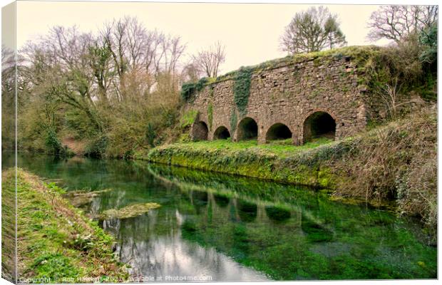 Waytown Limekilns Canvas Print by Rob Hawkins