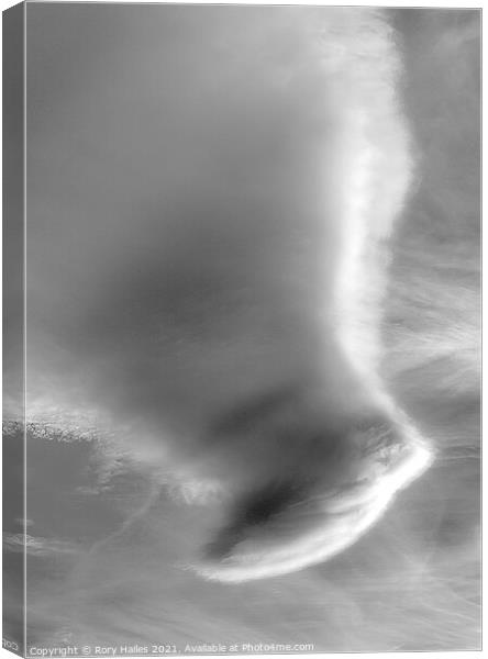 Monochrome hammer cloud Canvas Print by Rory Hailes