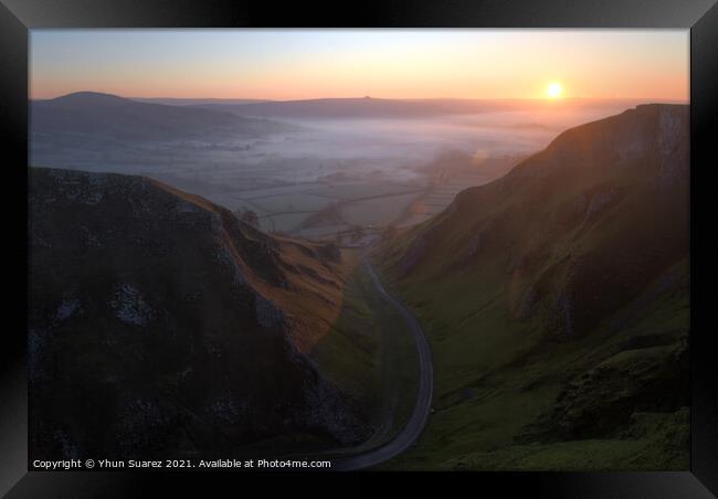 Winnats Pass 16.0 Framed Print by Yhun Suarez