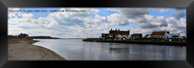 Mudeford spit, Framed Print by paul cobb