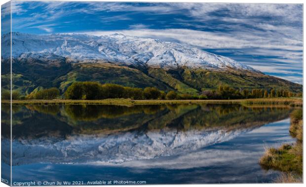 Snow mountains and reflection on lake in South Island, New Zealand Canvas Print by Chun Ju Wu