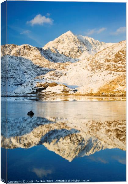Snowdon and Llyn Llydaw in winter, North Wales Canvas Print by Justin Foulkes