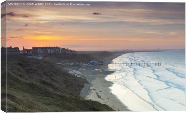 Huntcliff sunset Canvas Print by Kevin Winter