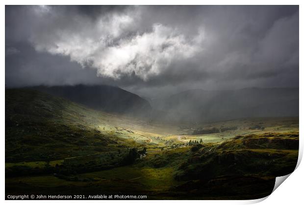 Ogwen valley rain Print by John Henderson