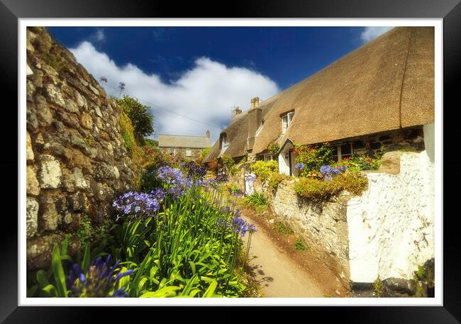 Thatched cottages in Cadgwith cove Cornwall lizard peninsula 436  Framed Print by PHILIP CHALK